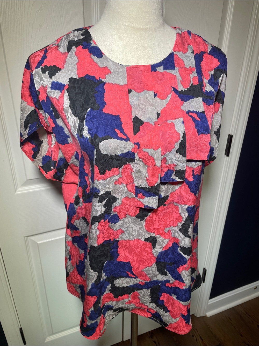 VTG Flora Kung New York Silk Blouse 80s Pink Navy Abstract Art To Wear Top Sz M